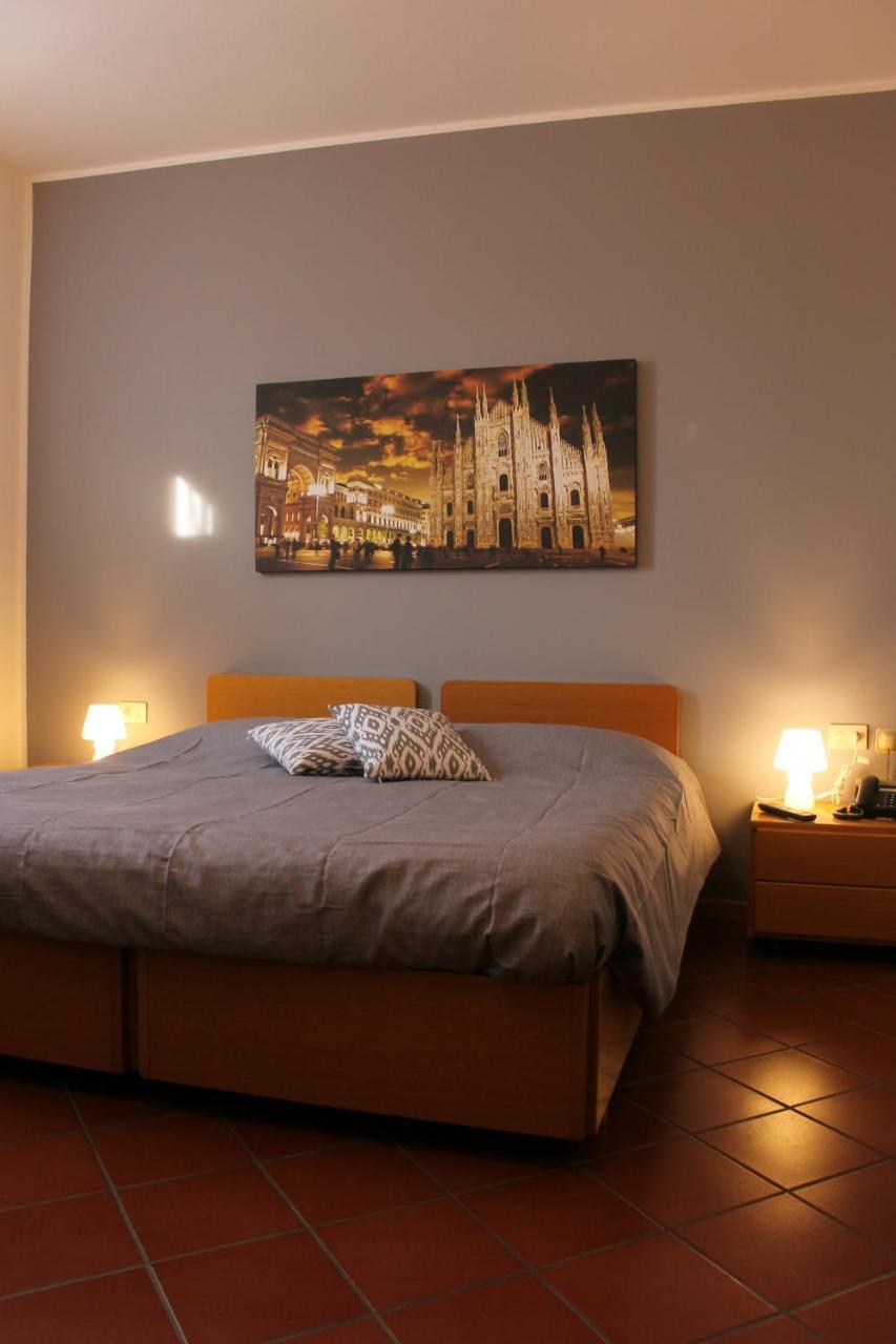 Albergo La Scaletta Канту Экстерьер фото