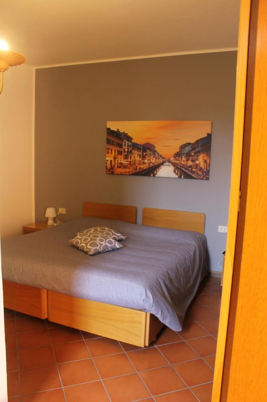 Albergo La Scaletta Канту Экстерьер фото